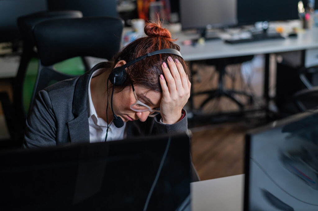 femme stressée par le travail